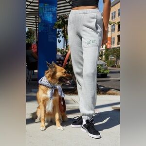 Brandy Melville/John galt Rosa sweatpant with “st barths”